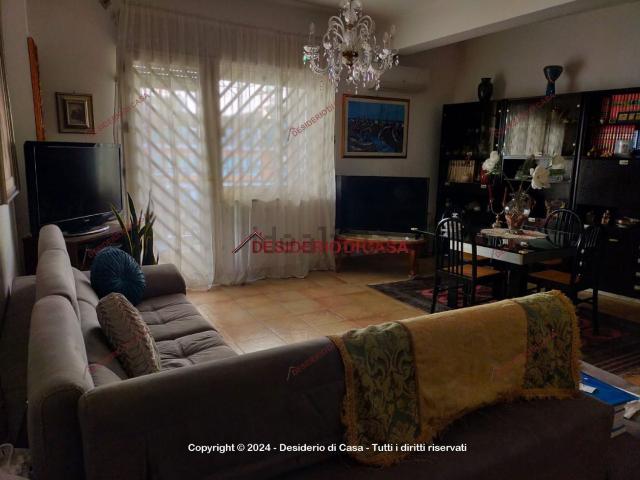 Appartamento in vendita di 120 m² in Via Francesco Laurana, 17