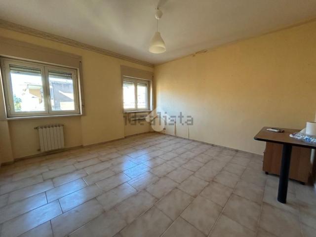 Appartamento in vendita di 120 m² in Via Francesco Petrarca, 2