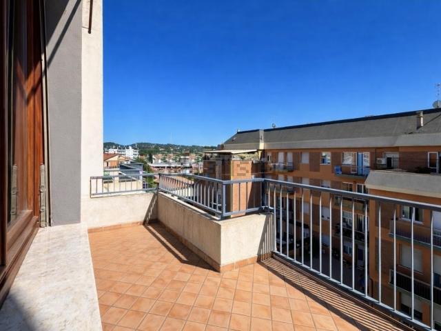 Appartamento in vendita di 120 m² in Via Francesco Saverio Nitti