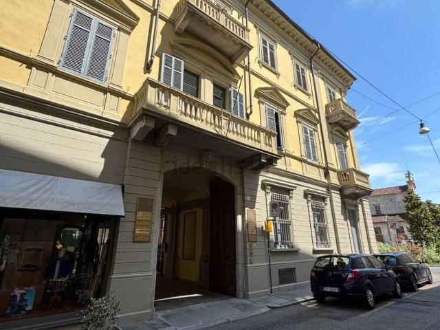 Appartamento in vendita di 120 m² in Via Fratelli Ponti, 5