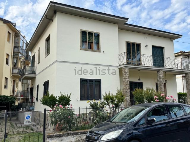 Appartamento in vendita di 120 m² in Via I Maggio, 10