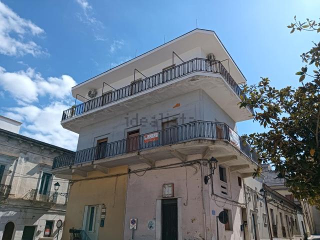 Appartamento in vendita di 120 m² in Via Isonzo, 1