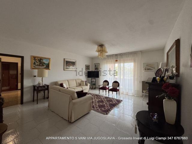 Appartamento in vendita di 120 m² in Via Jugoslavia, 42