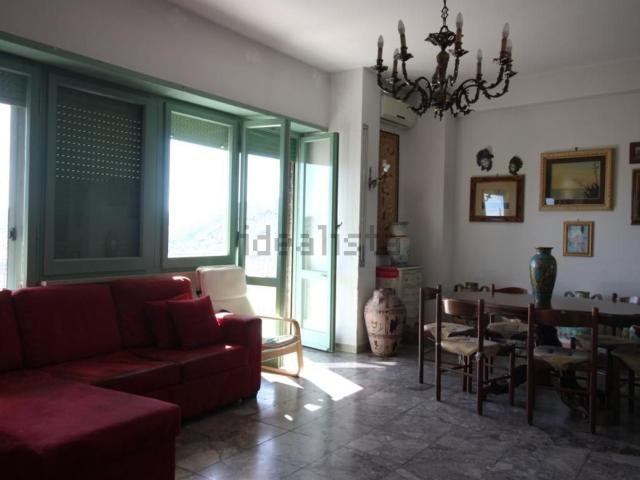 Appartamento in vendita di 120 m² in Via Orvieto, 19