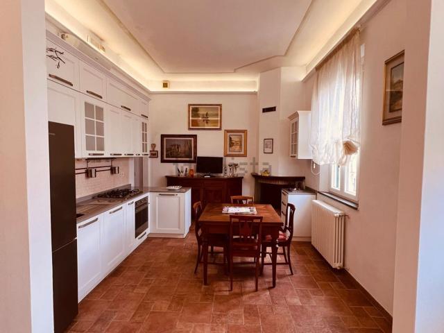 Appartamento in vendita di 120 m² in Via Oreste Marrucci, 33