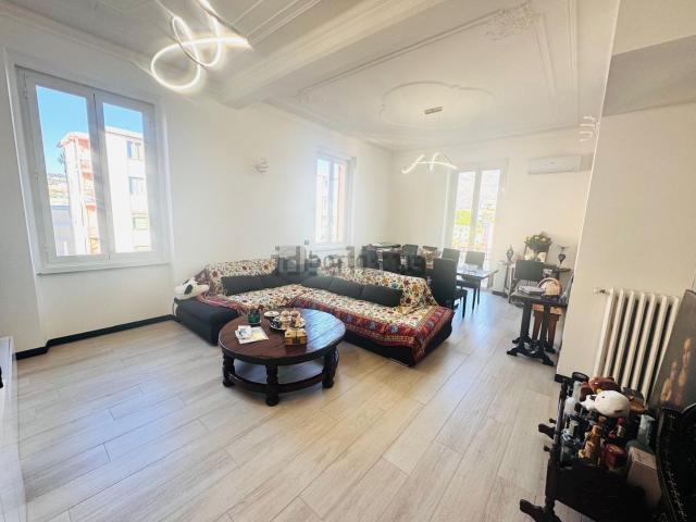 Appartamento in vendita di 120 m² in Via Orlando