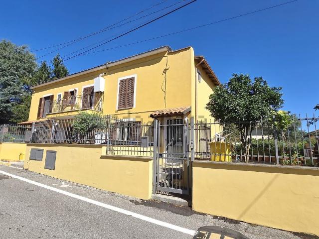 Appartamento in vendita di 120 m² in Via L. da Vinci