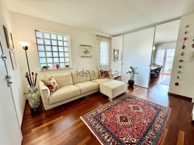 Appartamento in vendita di 120 m² in Via Lodovico Agostini