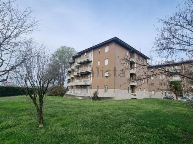 Appartamento in vendita di 120 m² in Via Lago Gerundo, 5