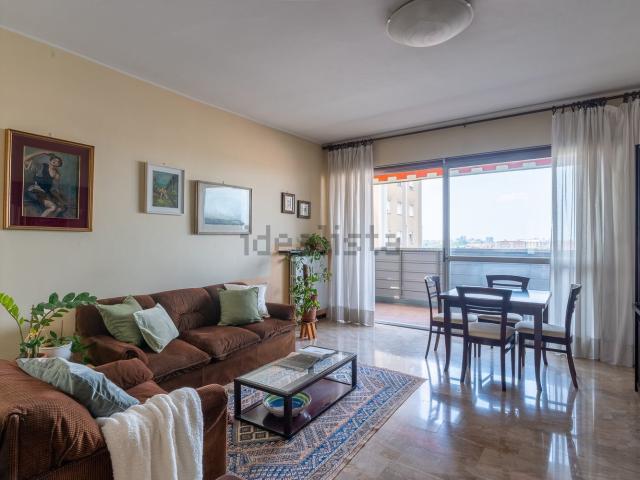 Appartamento in vendita di 120 m² in Via Lanfranco della Pila, 5