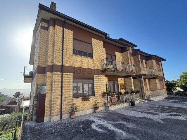 Appartamento in vendita di 120 m² in Via Littorio, 18
