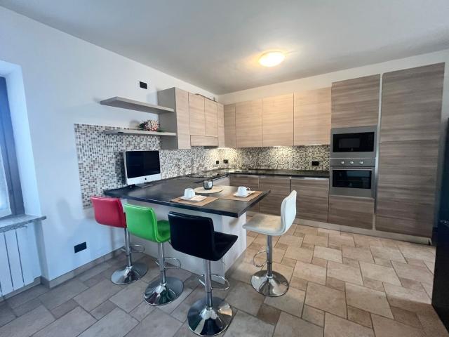 Appartamento in vendita di 120 m² in Via Monte