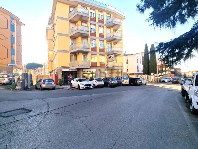 Appartamento in vendita di 120 m² in Via Monte Santo, 21