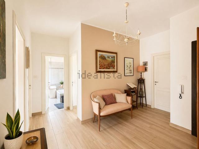 Appartamento in vendita di 120 m² in Via Montesanto, 5