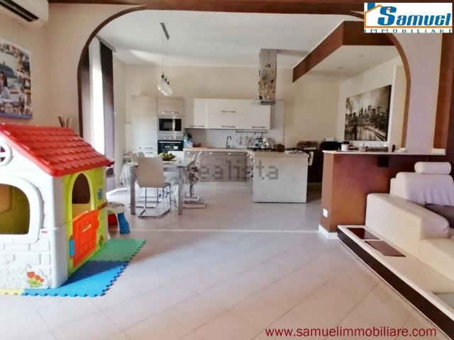 Appartamento in vendita di 120 m² in Via morandi