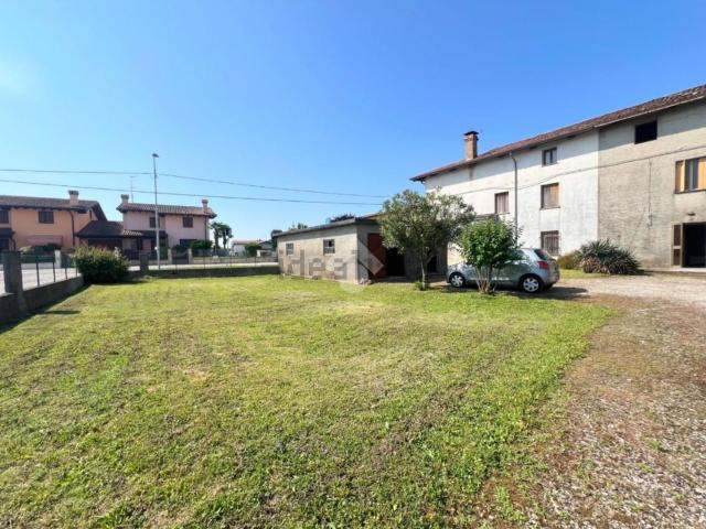 Appartamento in vendita di 120 m² in Via Madonna, 40