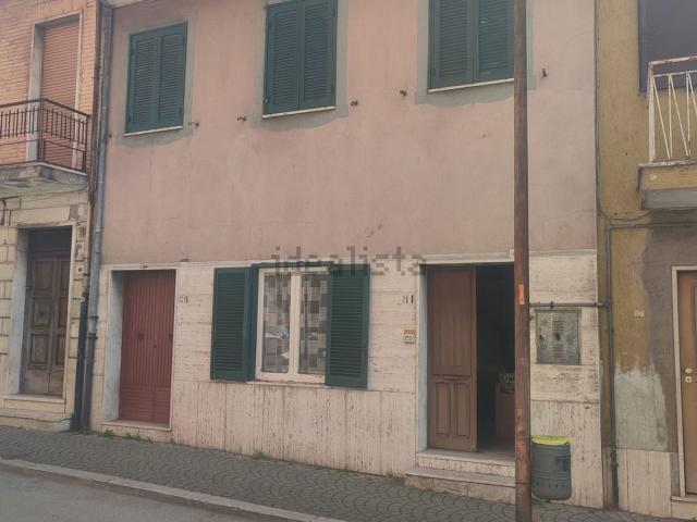Appartamento in vendita di 120 m² in Via Madonna della Pace