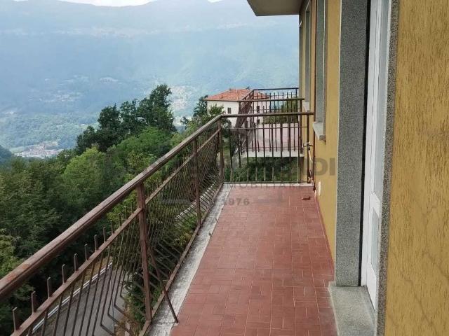 Appartamento in vendita di 120 m² in Via Marche, 2