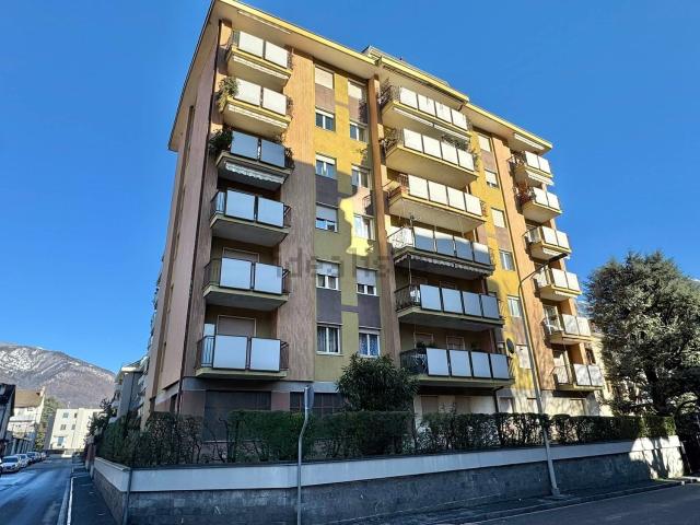 Appartamento in vendita di 120 m² in Via Marinai D&apos Italia, 9