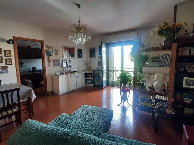 Appartamento in vendita di 120 m² in Via Mario Timossi, 22