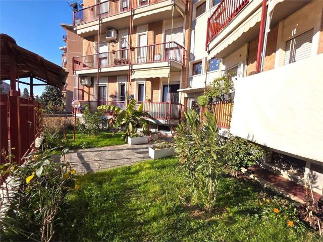Appartamento in vendita di 120 m² in Via Maria Bensi, 71