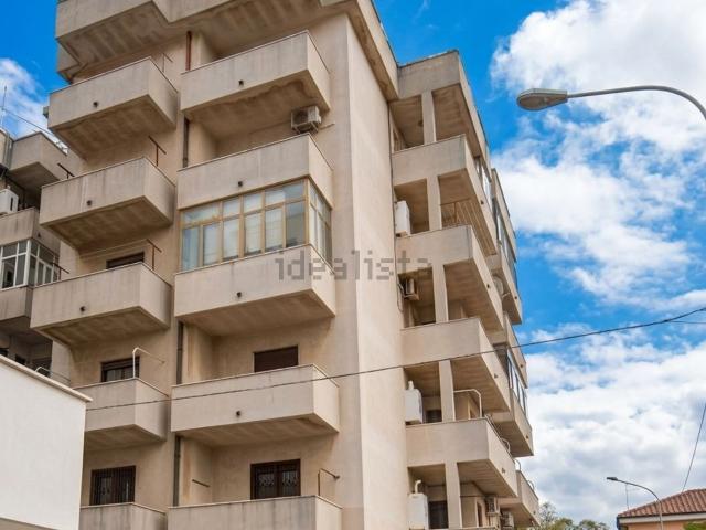 Appartamento in vendita di 120 m² in Via Maria D&apos Enghien, 14