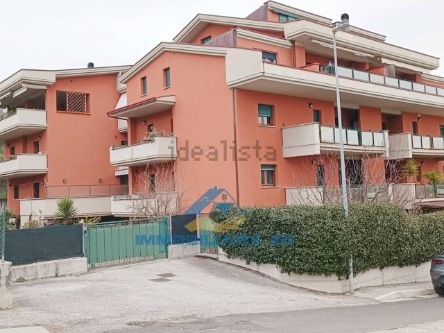 Appartamento in vendita di 120 m² in Via Maria Palma Mezzopreti, 3