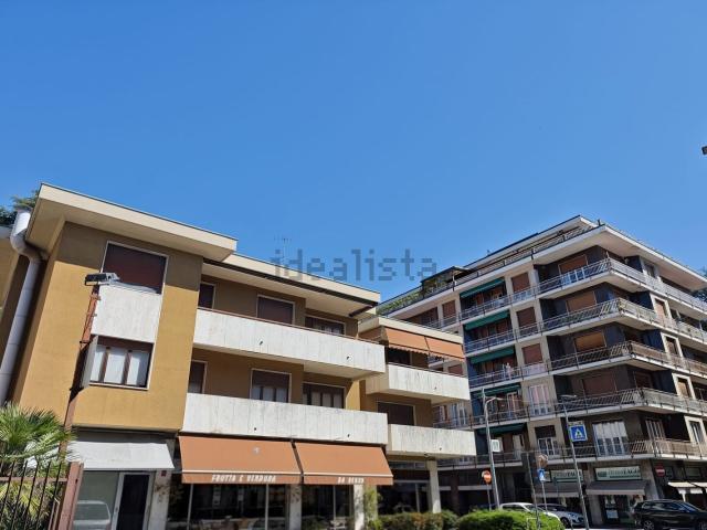 Appartamento in vendita di 120 m² in Via Maria Virginia Staurenghi, 23