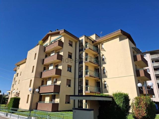 Appartamento in vendita di 120 m² in Via Martesana, 5