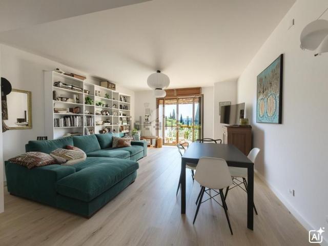 Appartamento in vendita di 120 m² in Via Marzabotto, 6