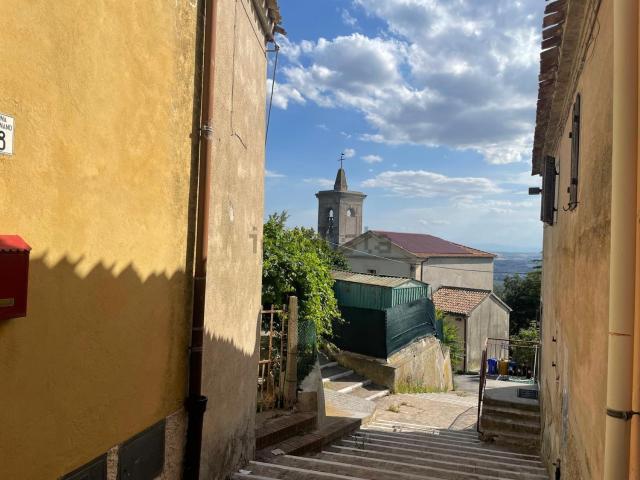 Appartamento in vendita di 120 m² in Via Massignano