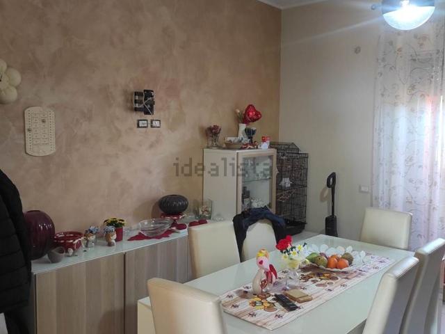 Appartamento in vendita di 120 m² in Via Michelangelo Buonarroti, 13