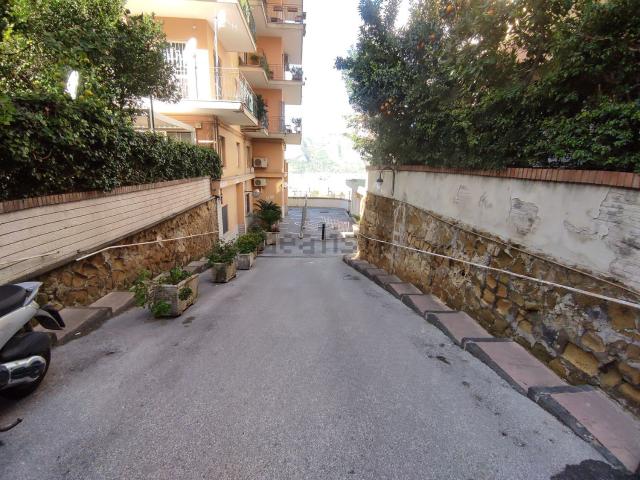 Appartamento in vendita di 120 m² in Via Michelangelo da Caravaggio