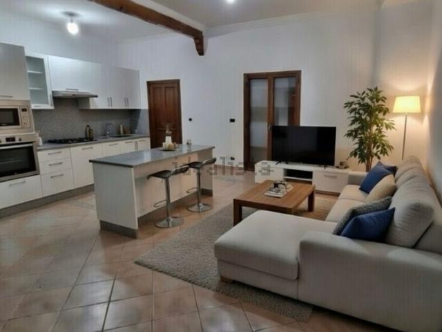Appartamento in vendita di 120 m² in Via Milazzo