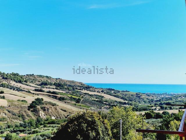 Appartamento in vendita di 120 m² in Via Miramare, 81