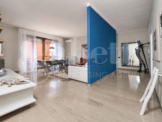 Appartamento in vendita di 120 m² in Via Muzio Clementi, 5
