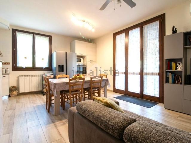 Appartamento in vendita di 120 m² in Via Muraglie, 98