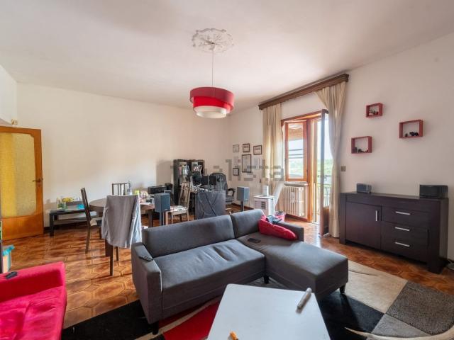 Appartamento in vendita di 120 m² in Via Nazario Sauro