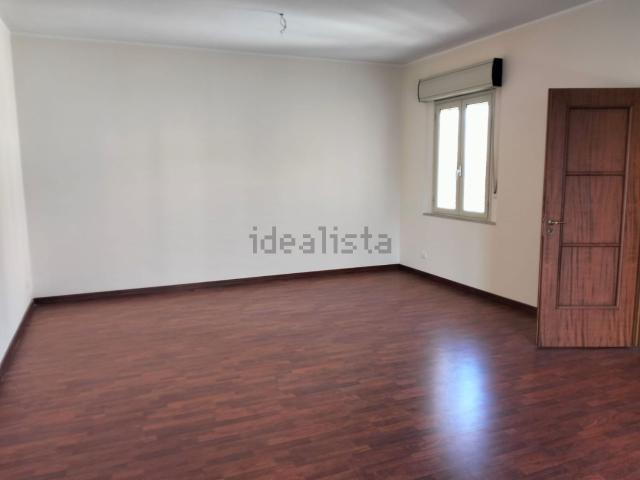 Appartamento in vendita di 120 m² in Via Nazionale Catona