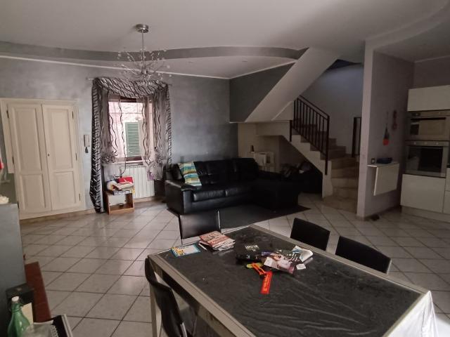 Appartamento in vendita di 120 m² in Via Nazionale, 8