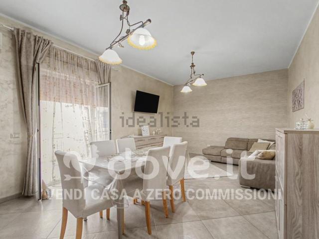 Appartamento in vendita di 120 m² in Via Napoli, 101