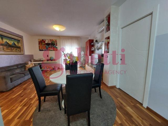 Appartamento in vendita di 120 m² in Via Niccolò Machiavelli