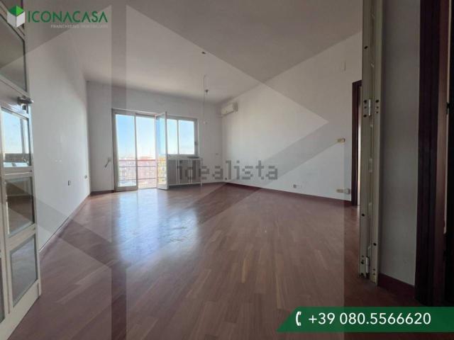 Appartamento in vendita di 120 m² in Via Nicola Garrone