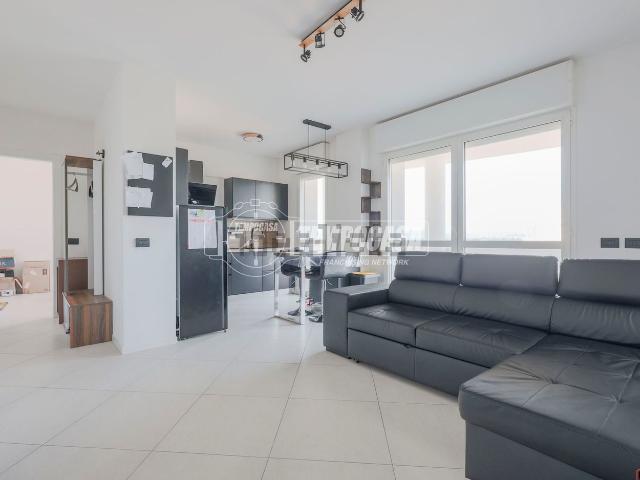 Appartamento in vendita di 120 m² in Via Nilde Iotti