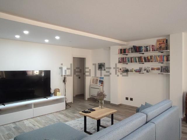 Appartamento in vendita di 120 m² in Via Nino Bixio