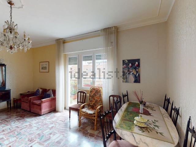 Appartamento in vendita di 120 m² in Via Nino Bixio