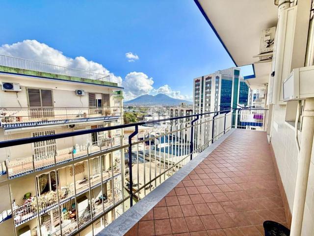 Appartamento in vendita di 120 m² in Via Nuova Poggioreale
