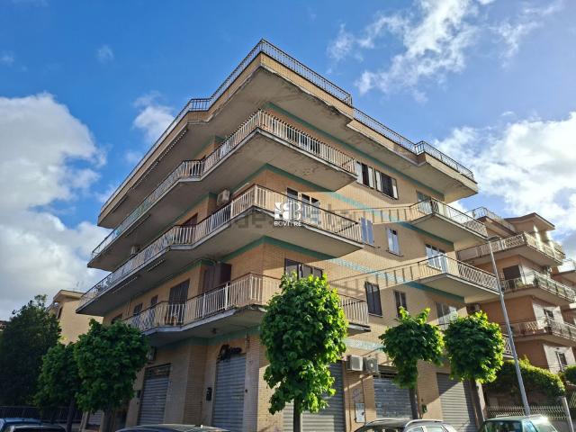 Appartamento in vendita di 120 m² in Via Salussola