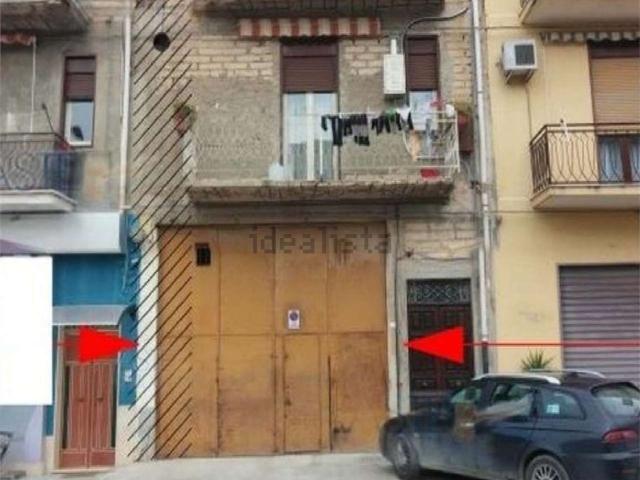Appartamento in vendita di 120 m² in Via Salvatore Allende, 5