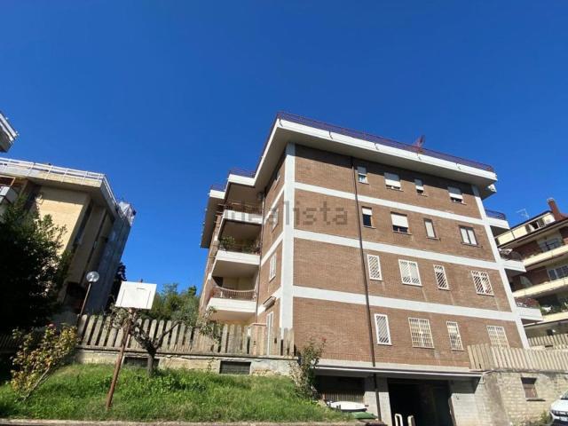 Appartamento in vendita di 120 m² in Via San Martino, 144
